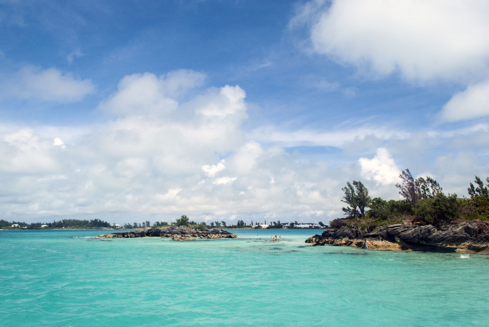 Nikon D3000 sample photo. Bermuda, blue, skies, blue photography