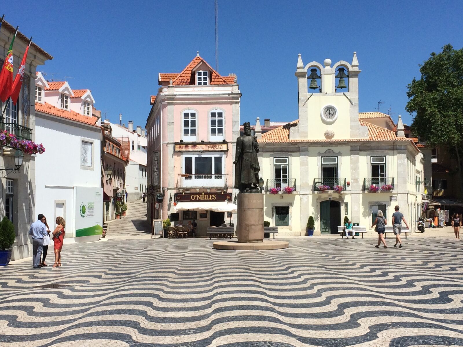 iPhone 5s back camera 4.15mm f/2.2 sample photo. Cascais, portugal, wave photography