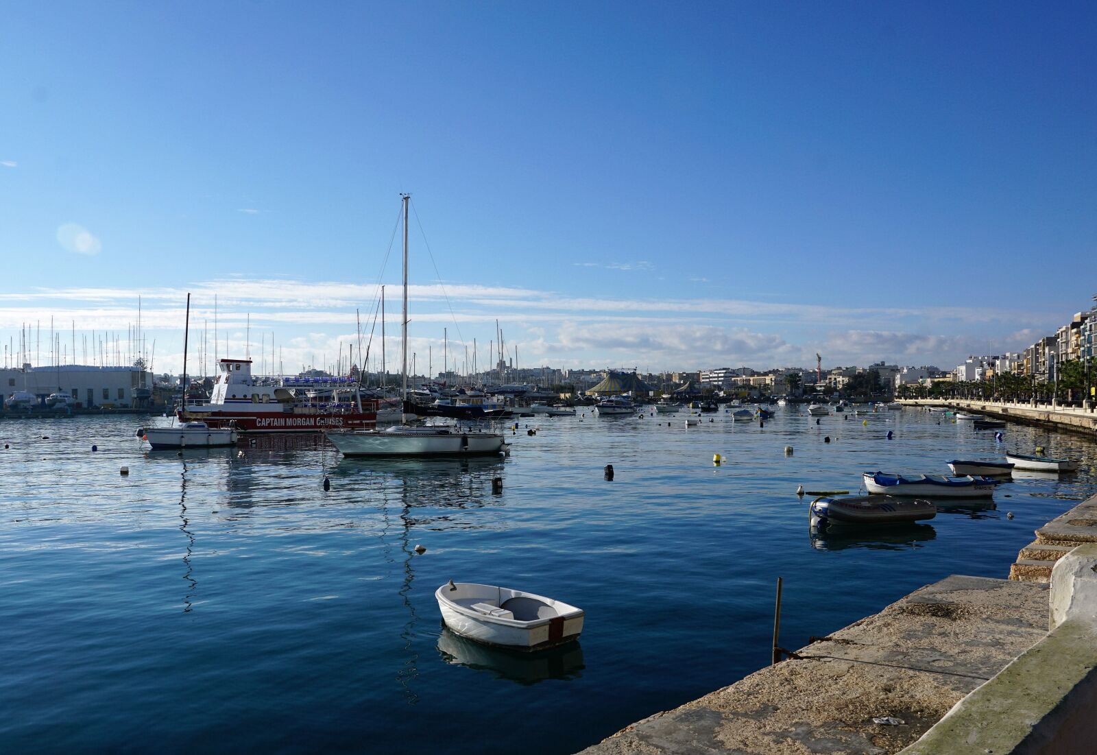 Sony ILCA-77M2 + Sony DT 16-50mm F2.8 SSM sample photo. Malta, sea, sliema photography