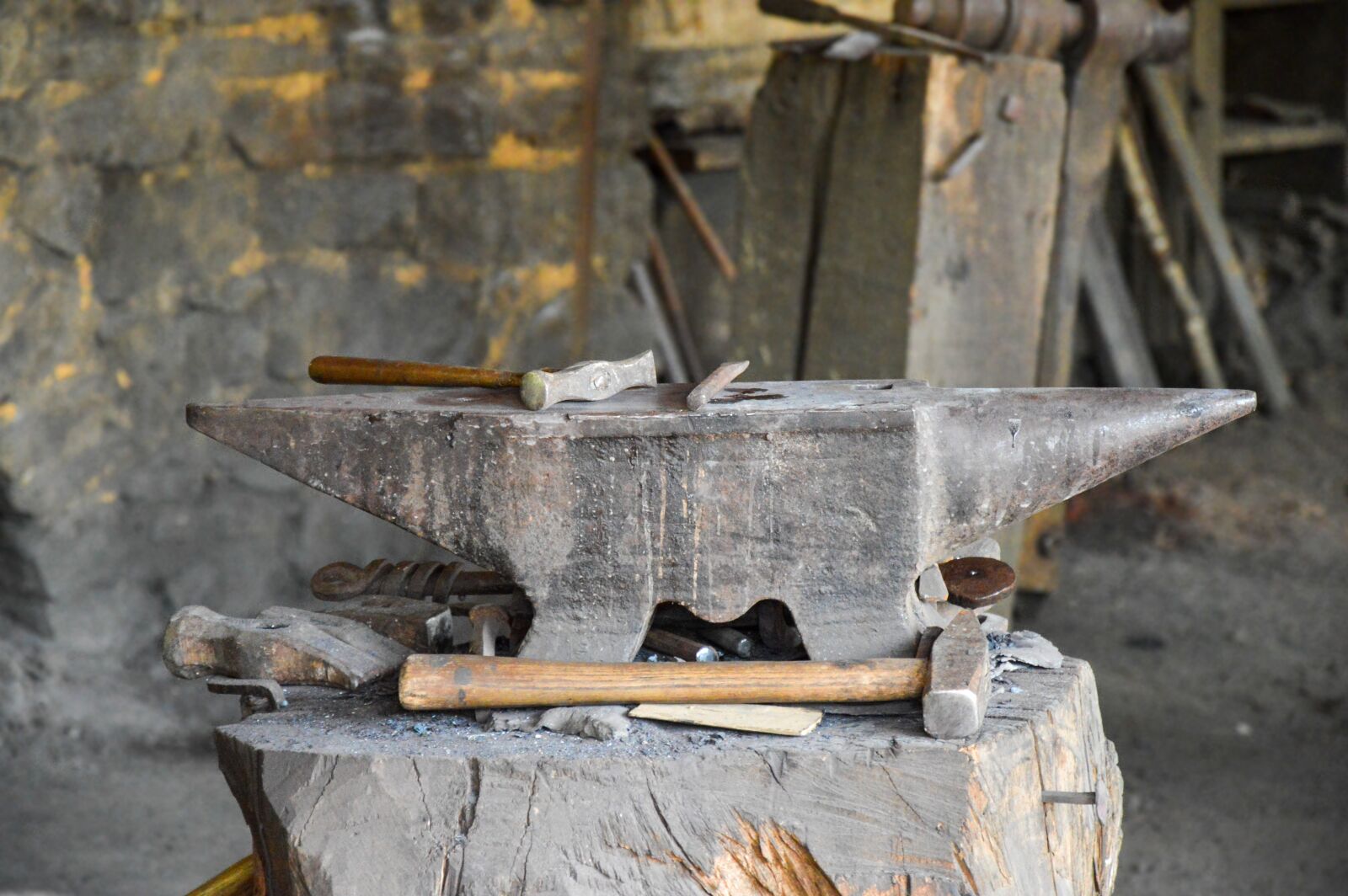 Nikon D3200 sample photo. Tools, forge, medieval photography
