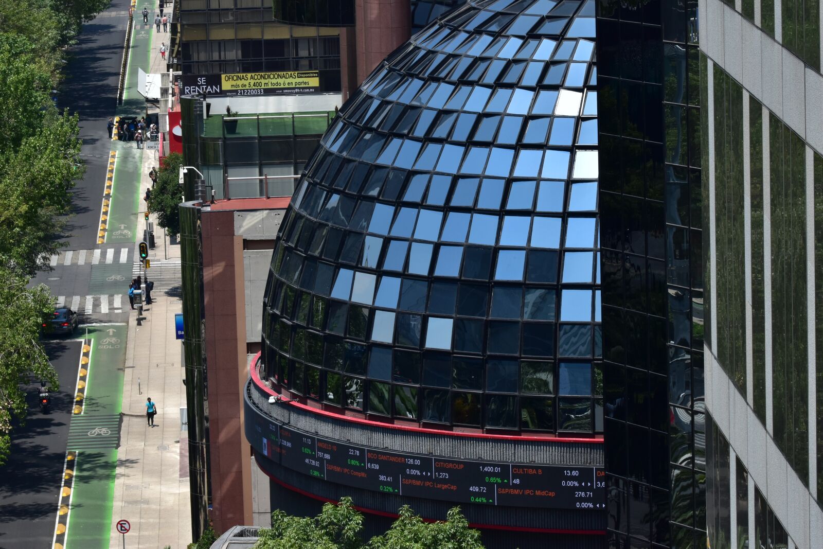 Nikon D5600 sample photo. City, building, architecture photography