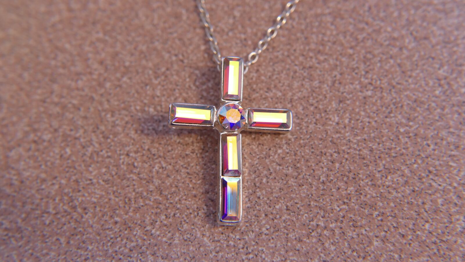 Panasonic Lumix DMC-FZ1000 sample photo. Cross, spirituality, religion photography