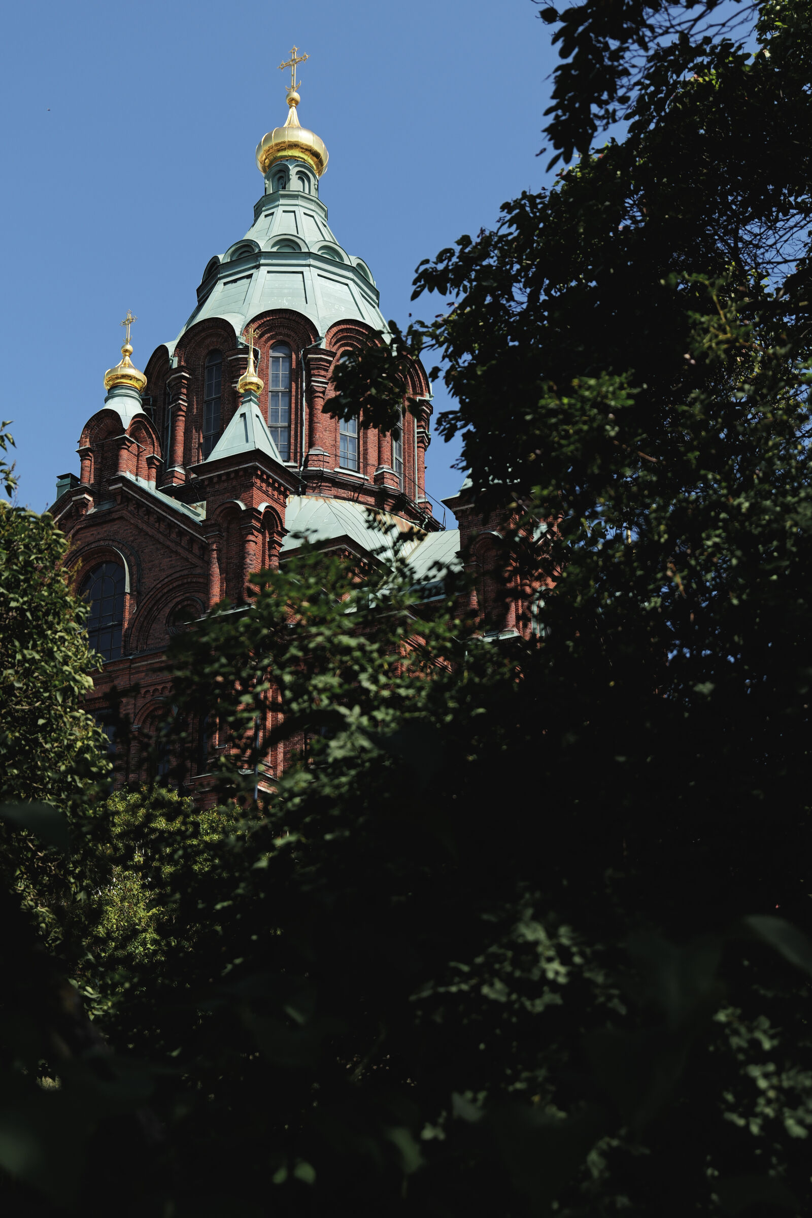 Panasonic Lumix S 20-60mm F3.5-5.6 sample photo. Church behind photography