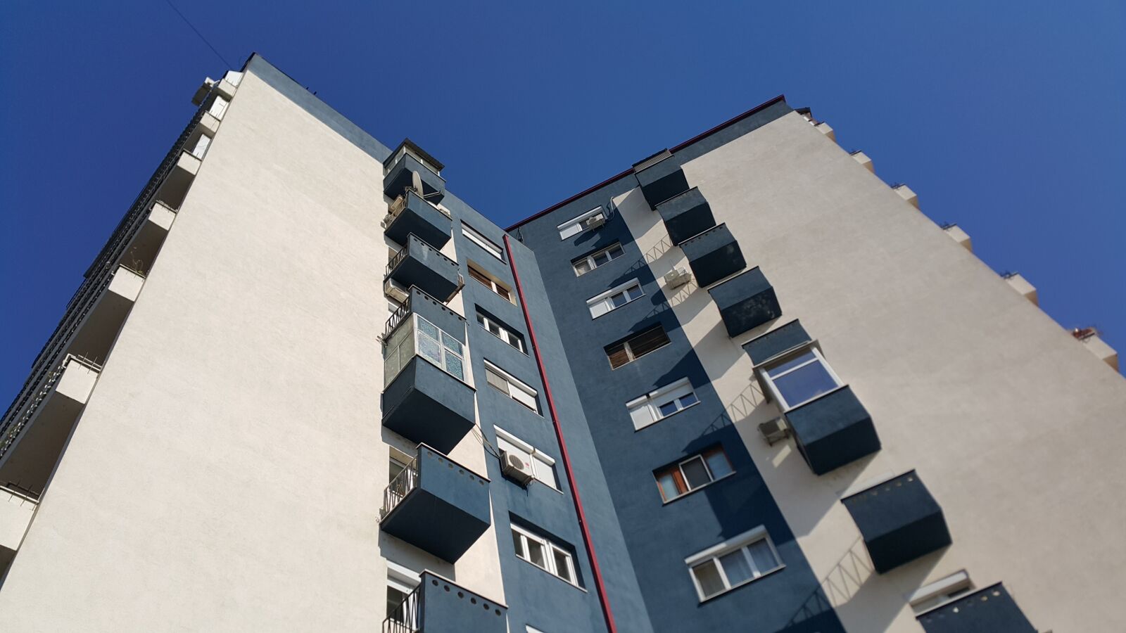 Samsung Galaxy Note4 sample photo. Building, skopje, residential photography