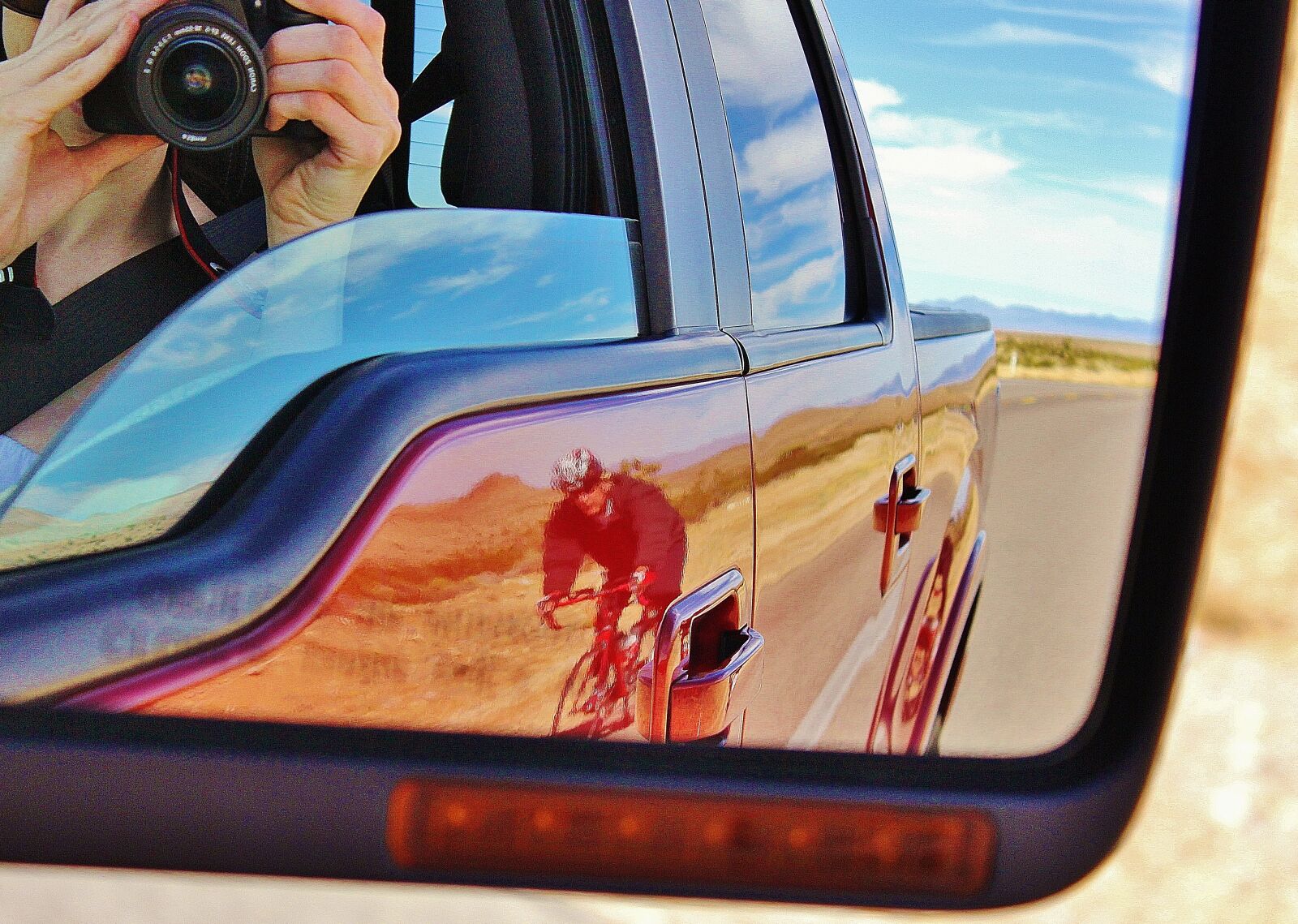 Canon EOS 550D (EOS Rebel T2i / EOS Kiss X4) sample photo. Abstract, biking, reflective, photography photography