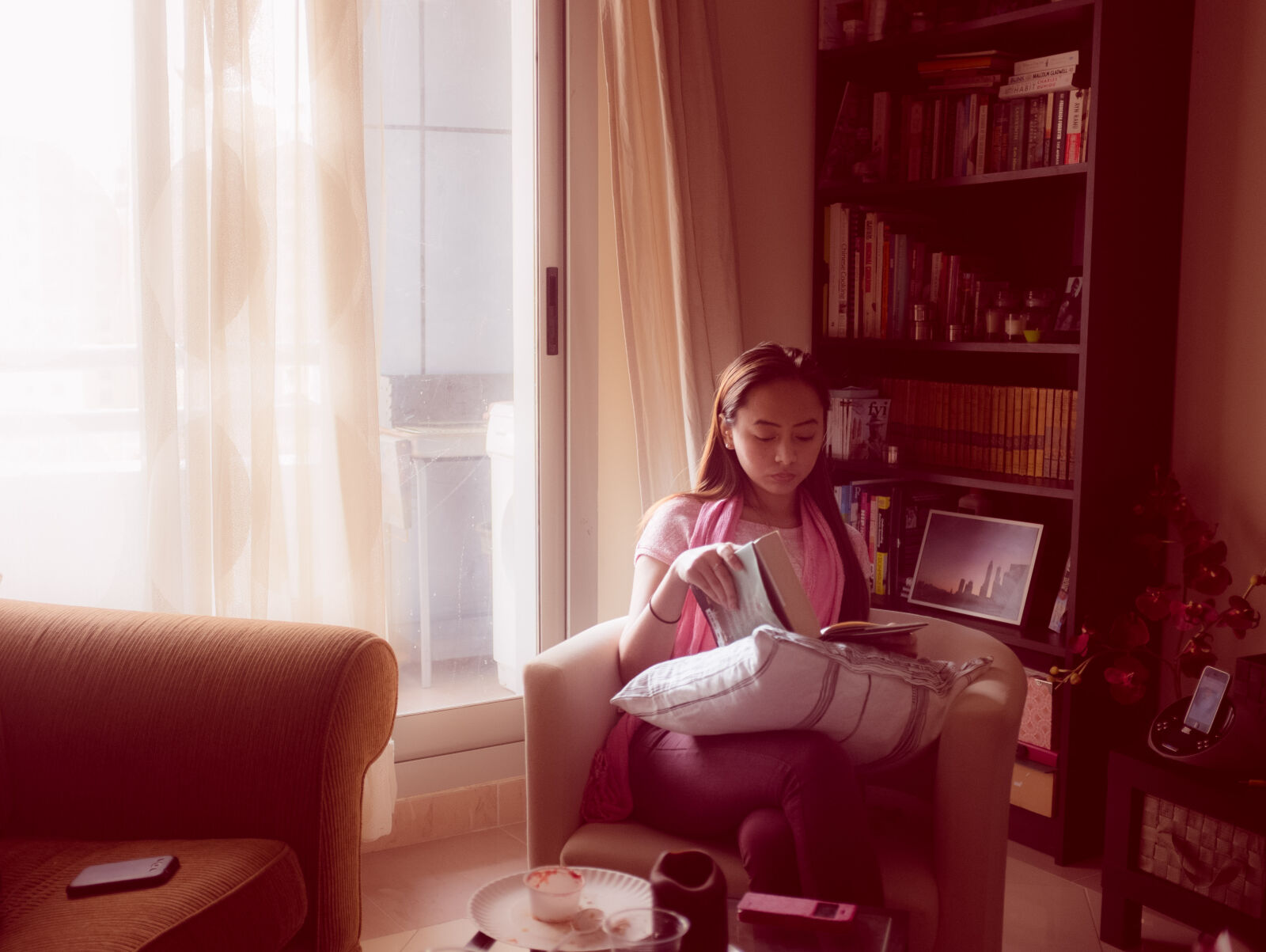 Fujifilm X100S sample photo. Book, chair, living, room photography