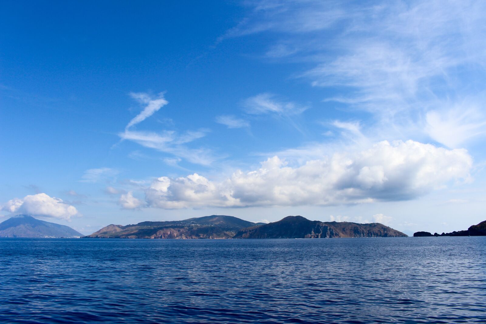 Canon EOS 700D (EOS Rebel T5i / EOS Kiss X7i) sample photo. Lipari, italy, island photography