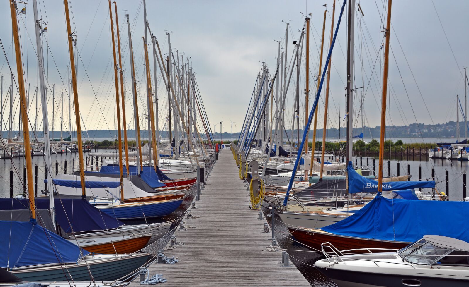 Nikon D5200 sample photo. Sailing vessel, web, marina photography