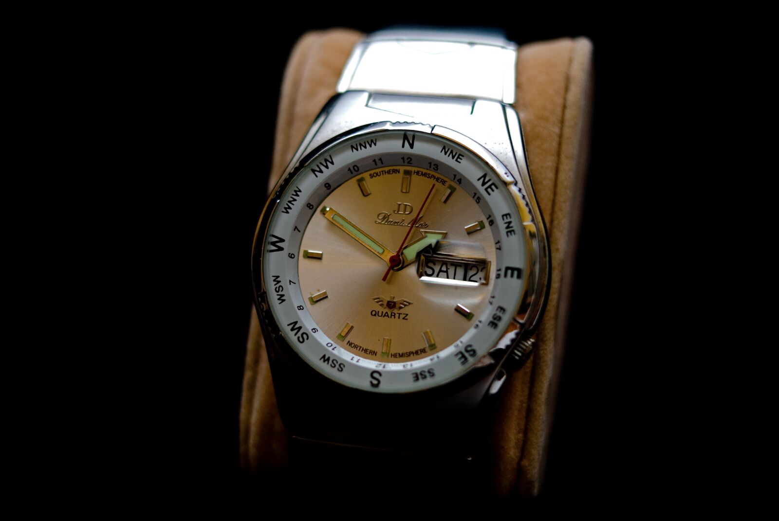 Nikon D80 sample photo. Clock, mens, wrist watch photography