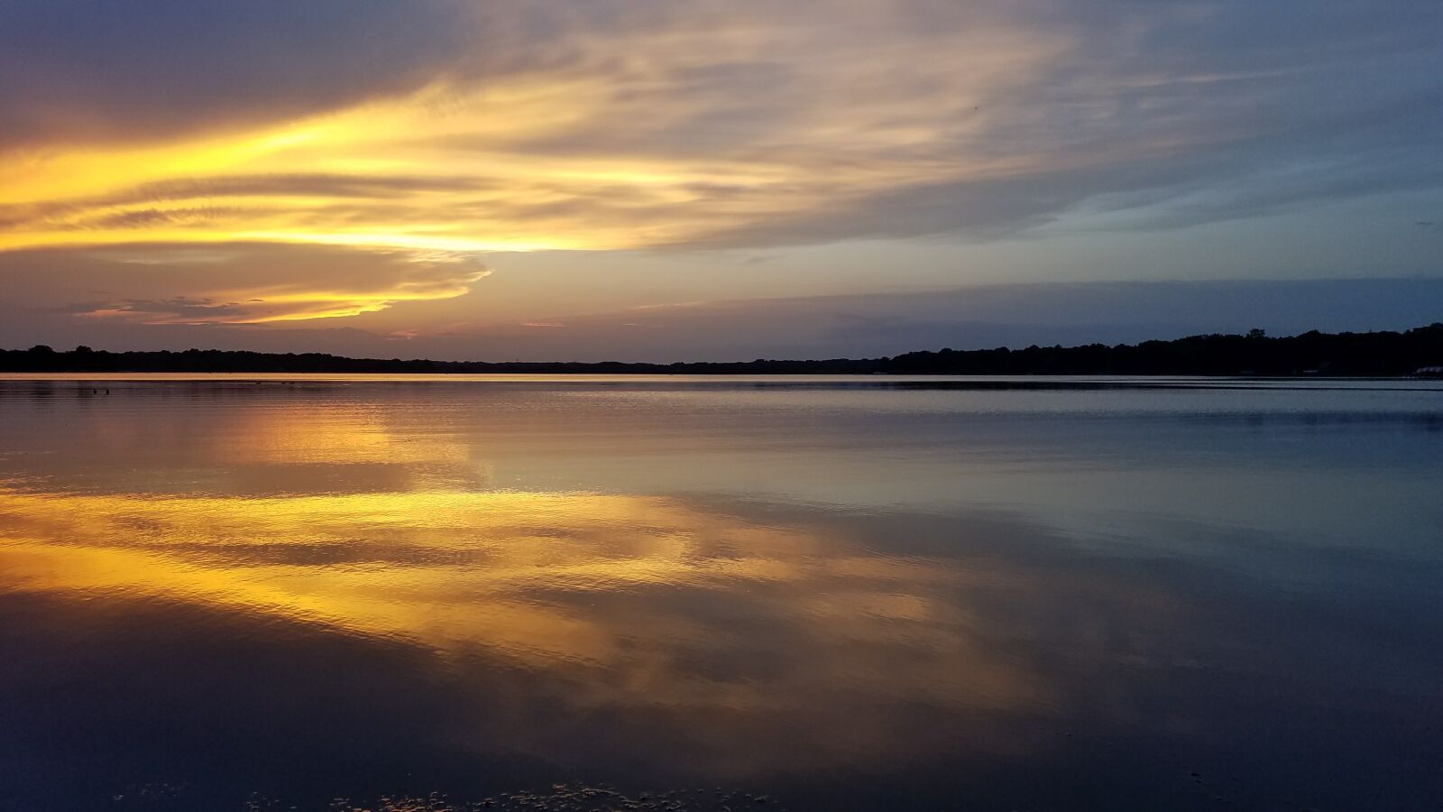 Samsung Galaxy S7 Edge sample photo. Sunset, lake, water photography