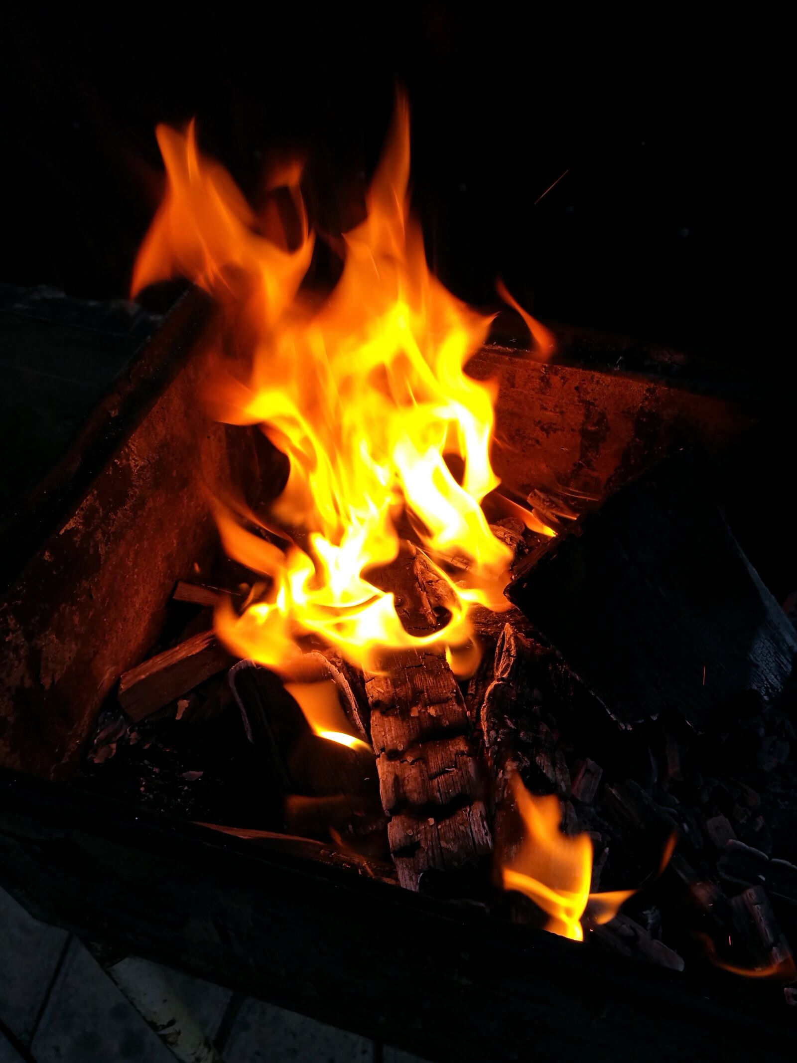 HUAWEI P9 sample photo. Fire, bonfire, flame photography
