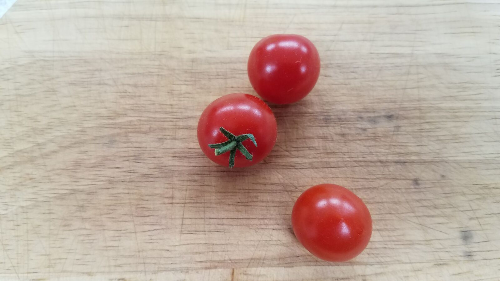 Samsung Galaxy S7 sample photo. Tomato, red, vegetables photography