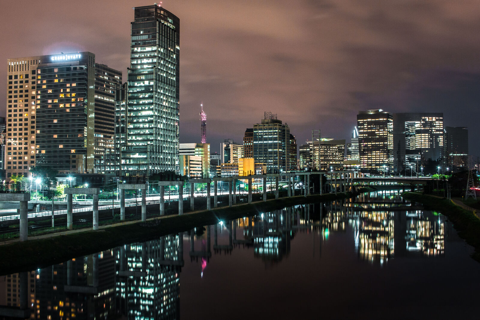Canon EF-S 24mm F2.8 STM sample photo. Architecture, bridge, buildings, business photography
