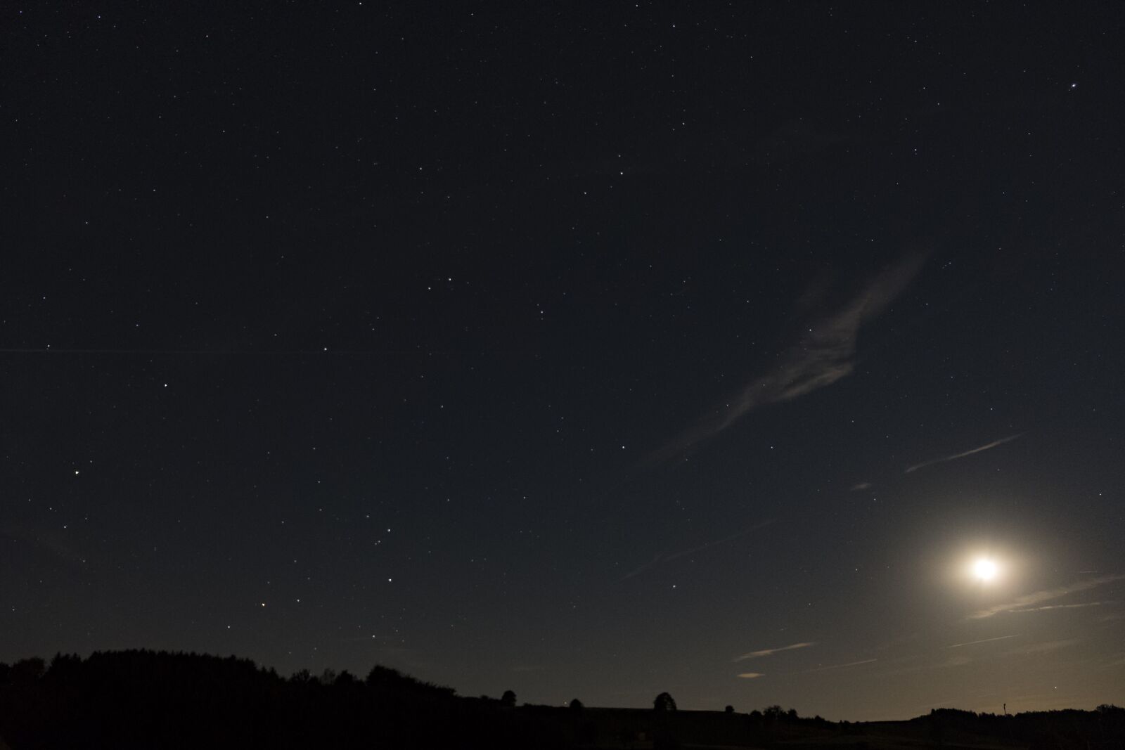 Fujifilm XF 18-55mm F2.8-4 R LM OIS sample photo. Night, dark, sky photography