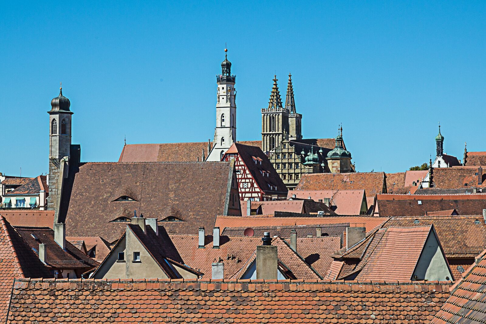 Canon EF 24-105mm F4L IS USM sample photo. Rothenburg of the deaf photography