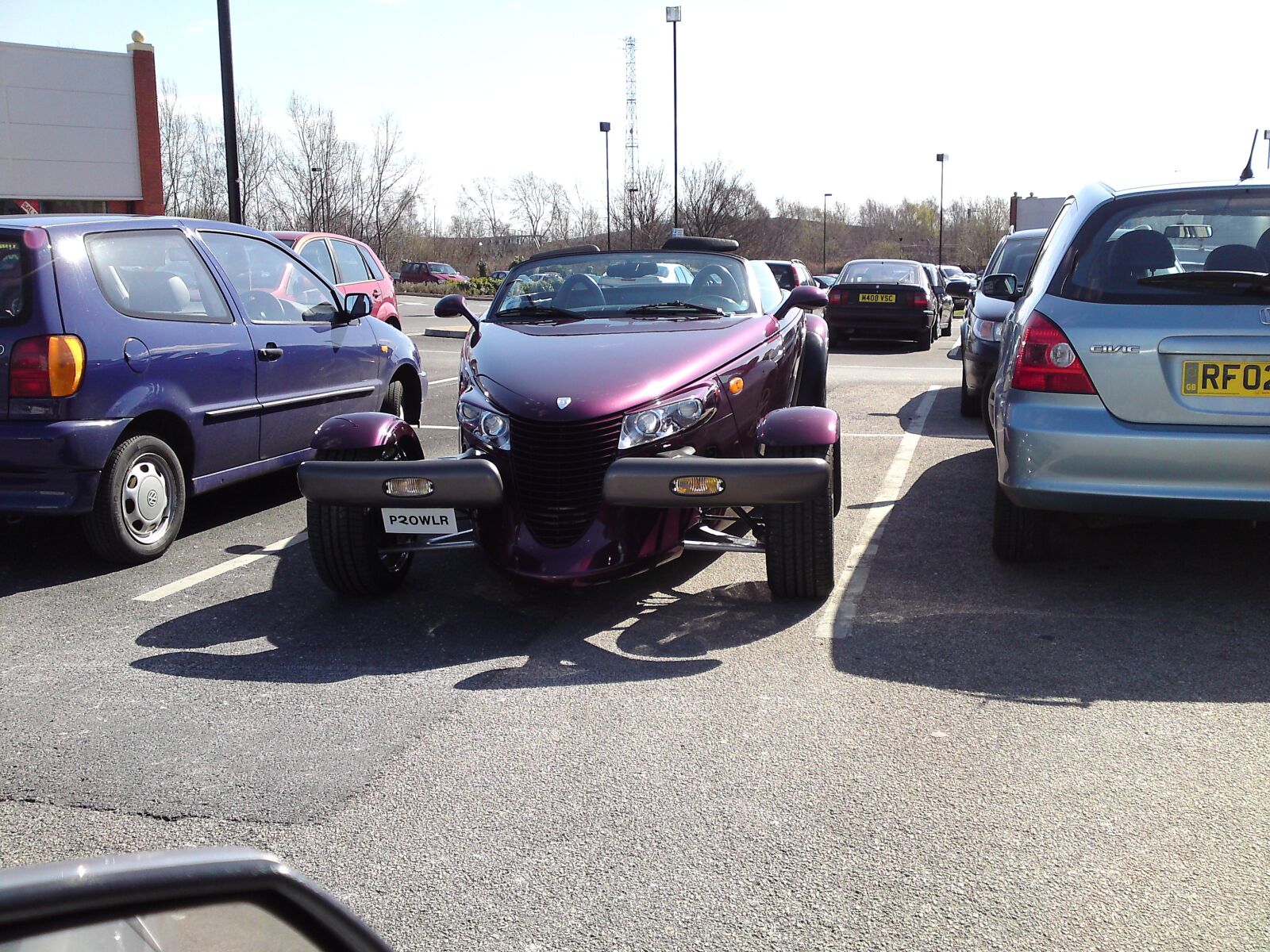 LG KC910 sample photo. Vehicle, car, parking photography