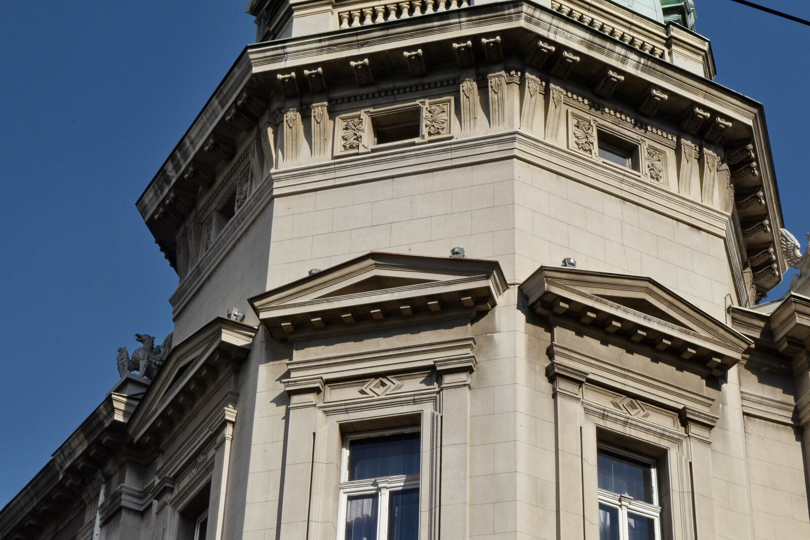 Nikon D5500 sample photo. Facade, architecture, building, city photography