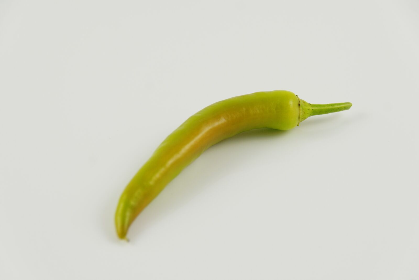 Canon EOS 30D sample photo. Paprika, pepperonie, food photography