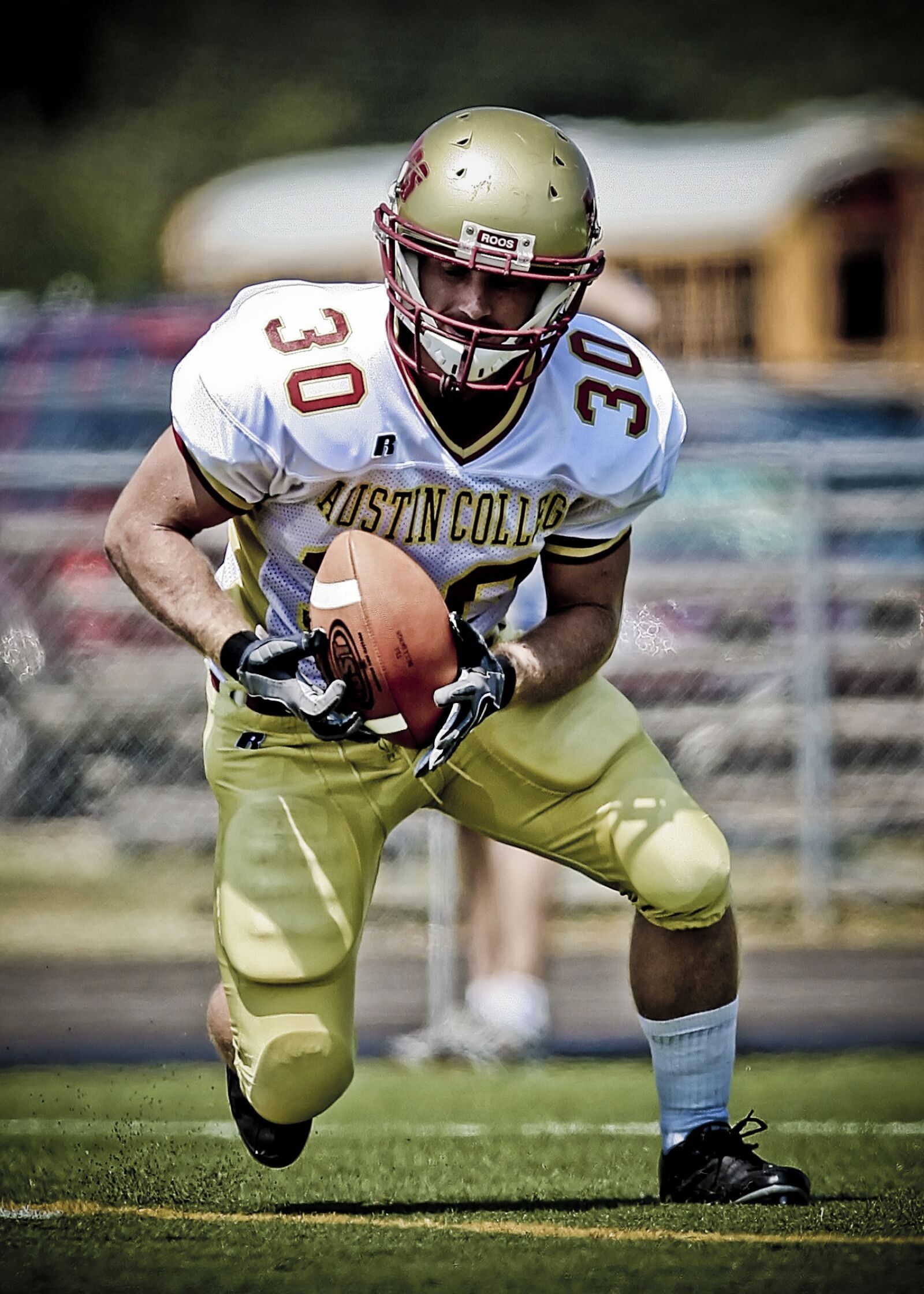 Canon EOS 20D sample photo. Football, kick return, action photography
