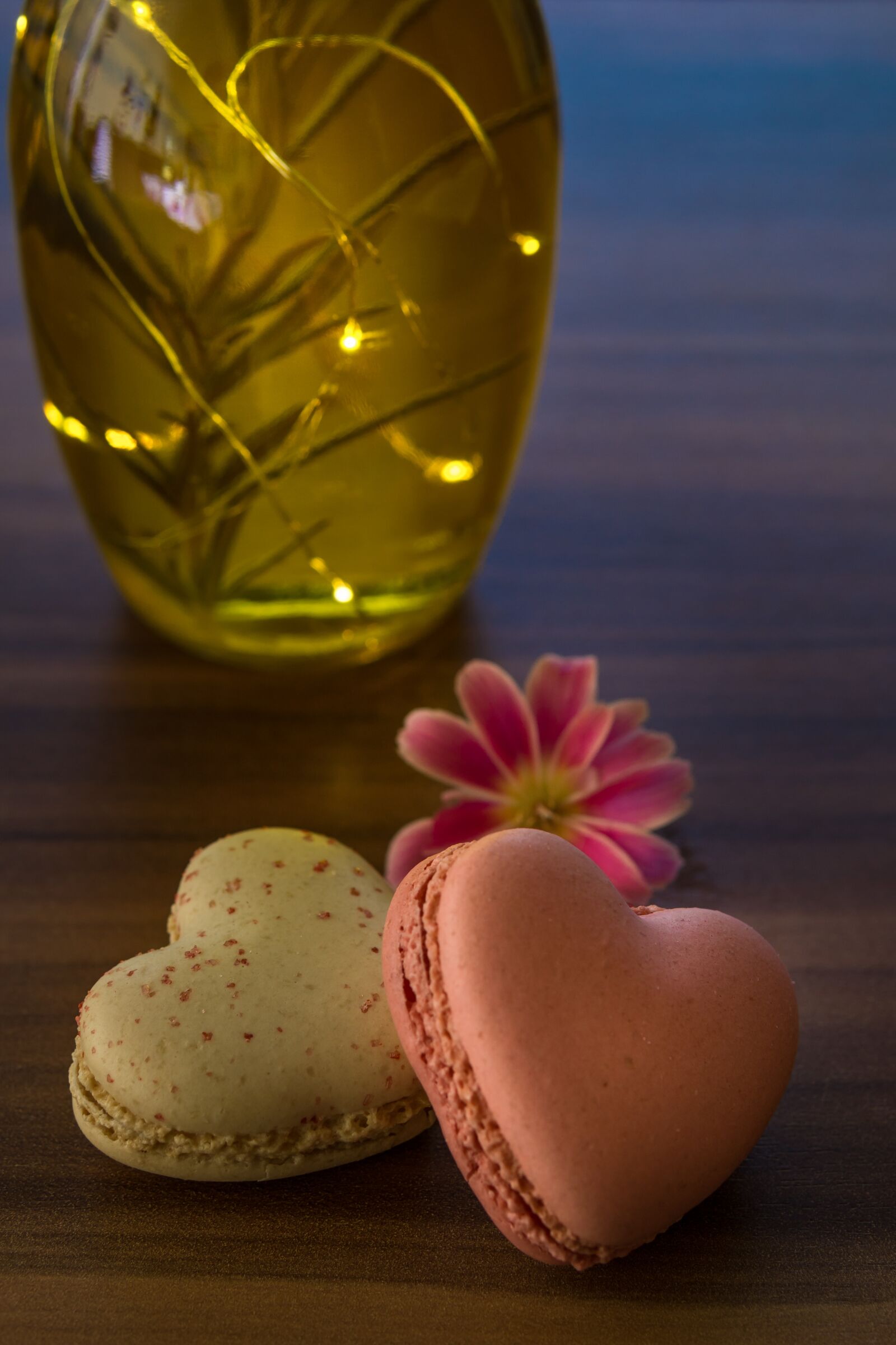 30mm F1.4 DC DN | Contemporary 016 sample photo. Macarons, heart shape, love photography
