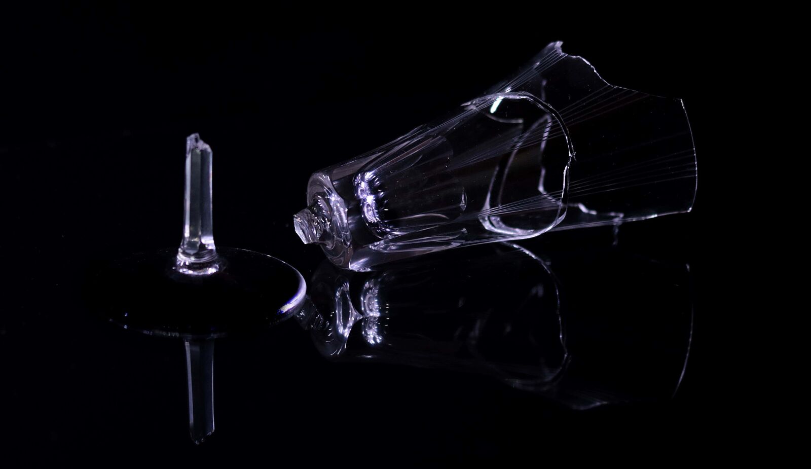 Canon EOS 80D sample photo. Dark, glass, broken, reflection photography