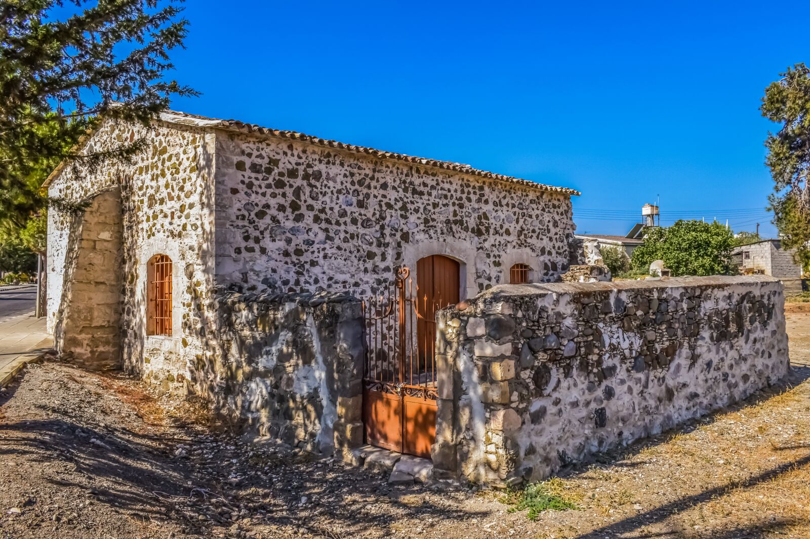 Nikon D3300 sample photo. House, stone built, architecture photography
