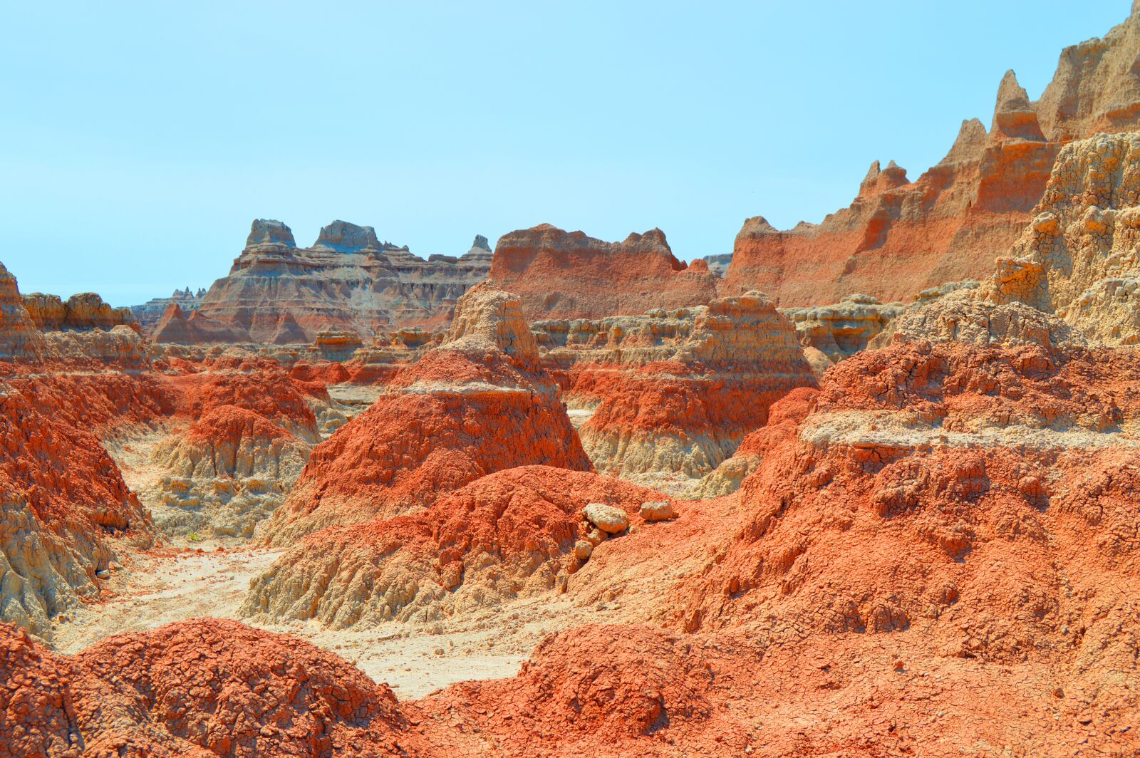 Nikon D3200 sample photo. Badlands, sandy rocks, colorful photography