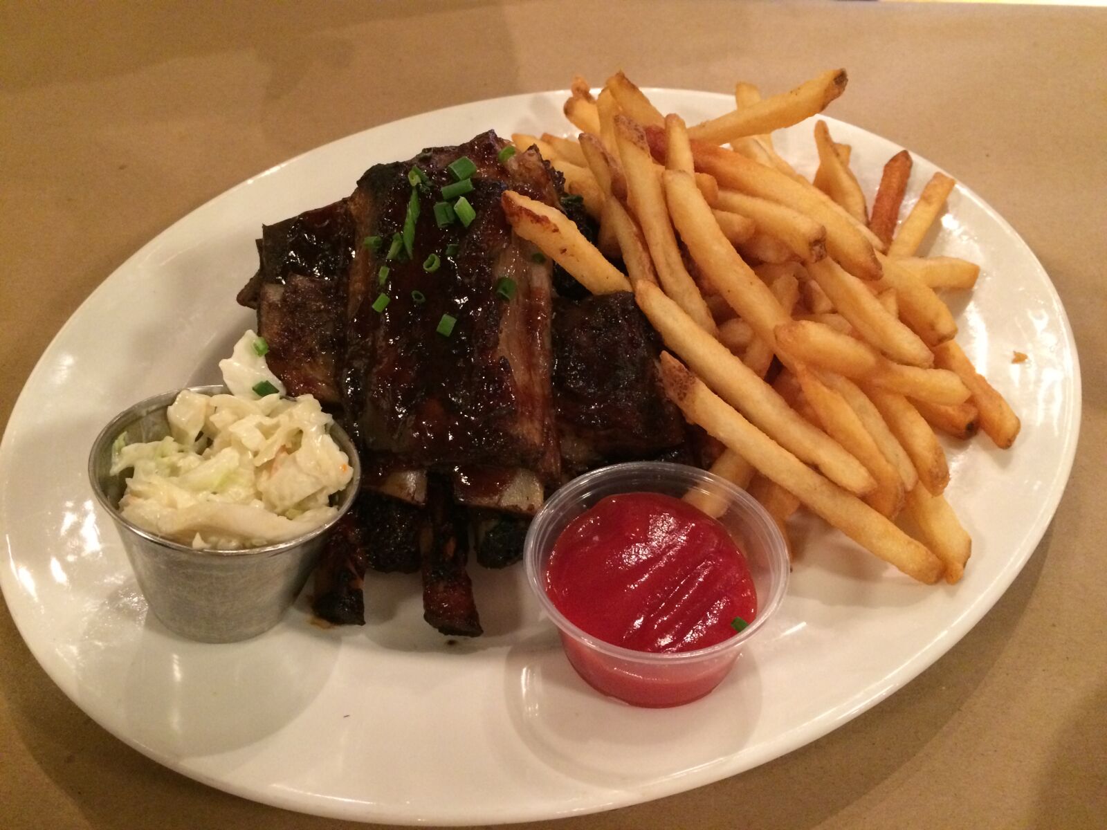 iPhone 5s back camera 4.15mm f/2.2 sample photo. Food, french, fries, ribs photography