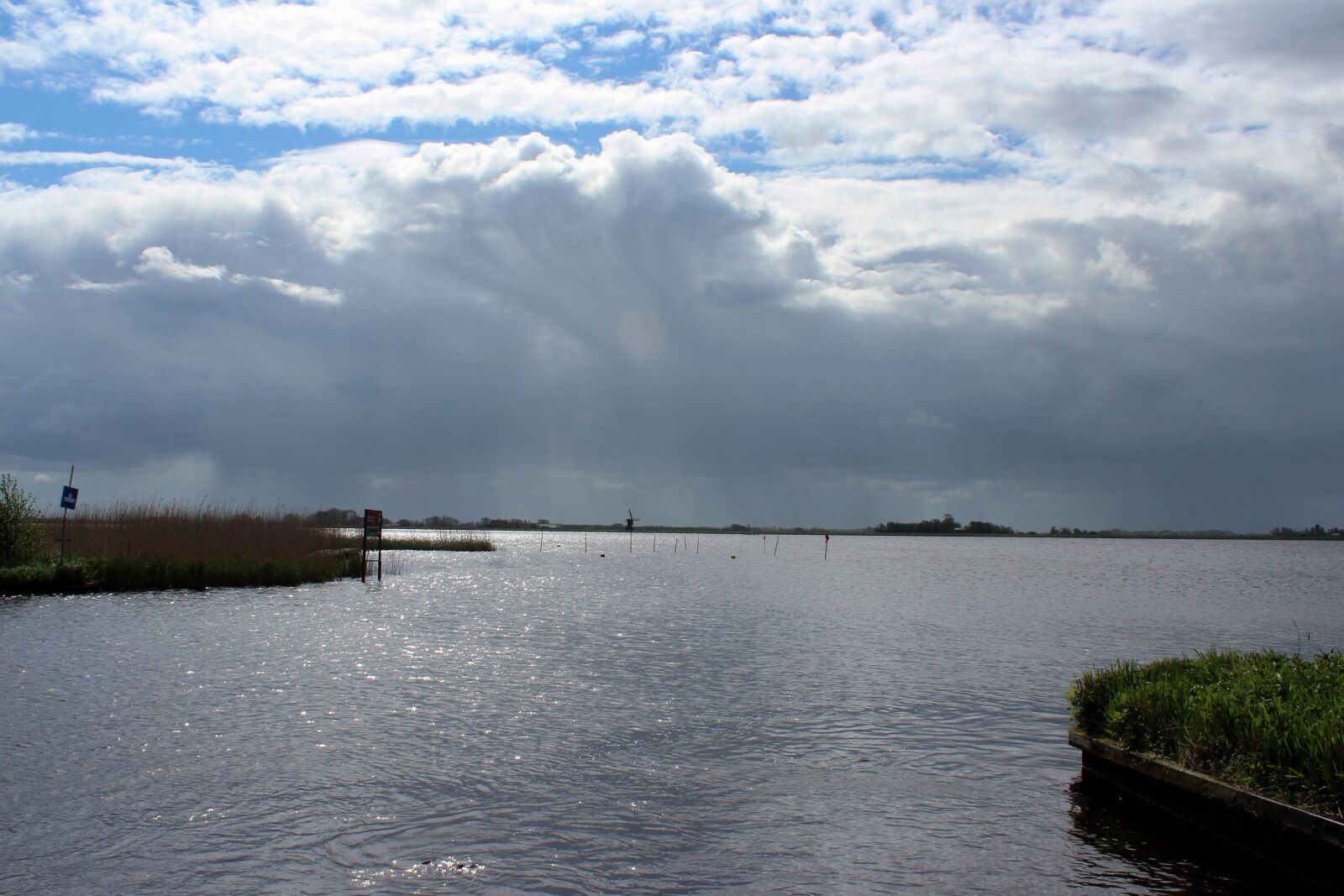 Canon EOS 600D (Rebel EOS T3i / EOS Kiss X5) sample photo. Friesland, more, water photography