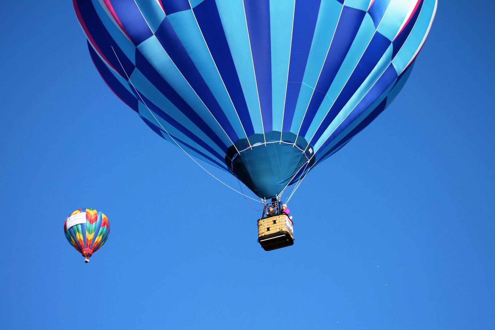 Canon EF 75-300mm f/4-5.6 sample photo. Hot air balloon, albuquerque photography