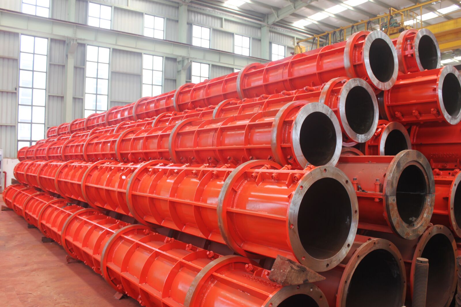 Canon EOS 500D (EOS Rebel T1i / EOS Kiss X3) sample photo. Tube mold, red, steel photography