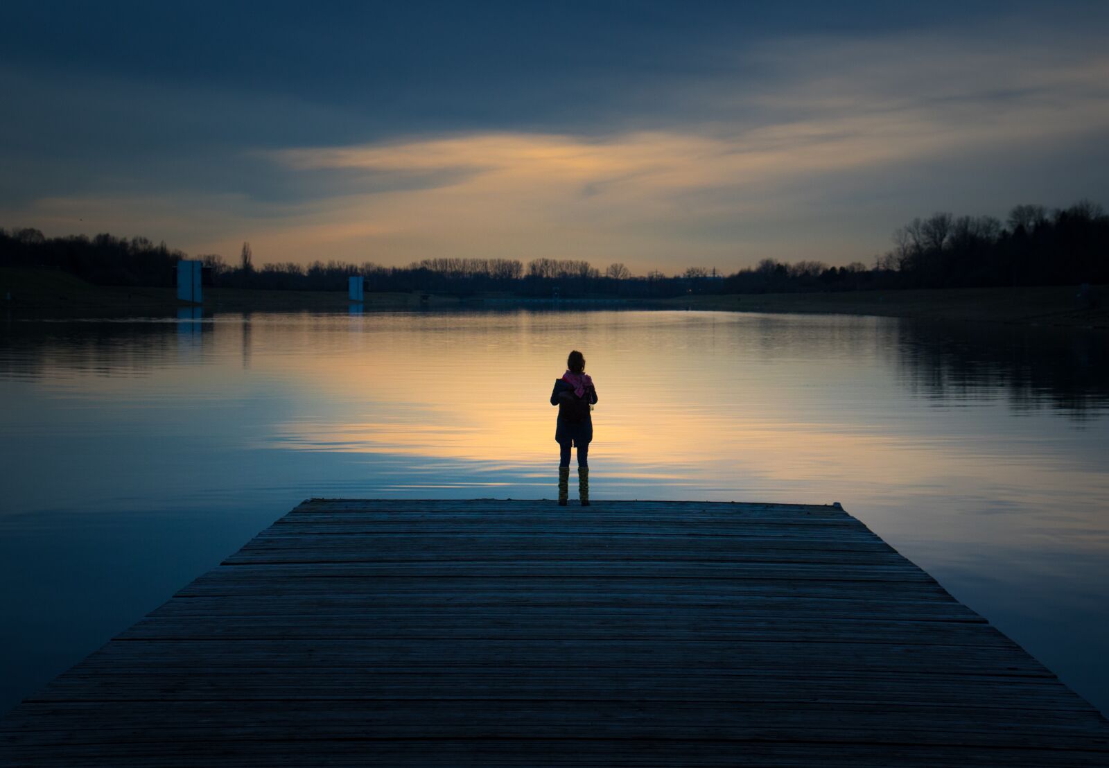 Canon EOS 7D Mark II sample photo. Lake, sunset, body of photography