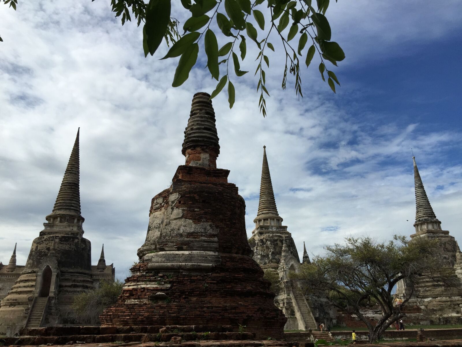 iPhone 6 Plus back camera 4.15mm f/2.2 sample photo. Thailand, landscape, buddhism photography