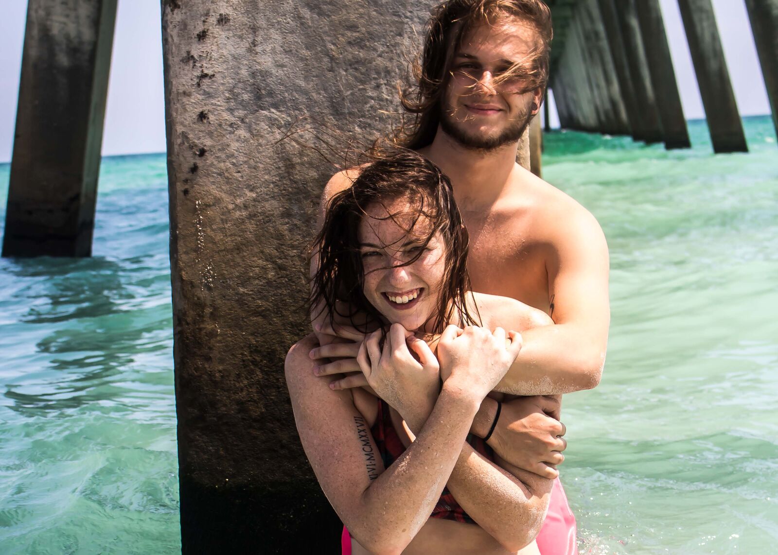 Canon EOS 750D (EOS Rebel T6i / EOS Kiss X8i) sample photo. Beach, couple, love, ocean photography
