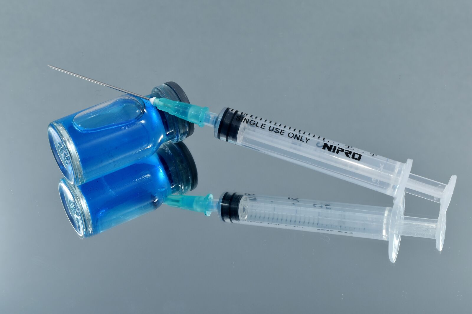 Nikon D5500 sample photo. Cure, experiment, medical care photography