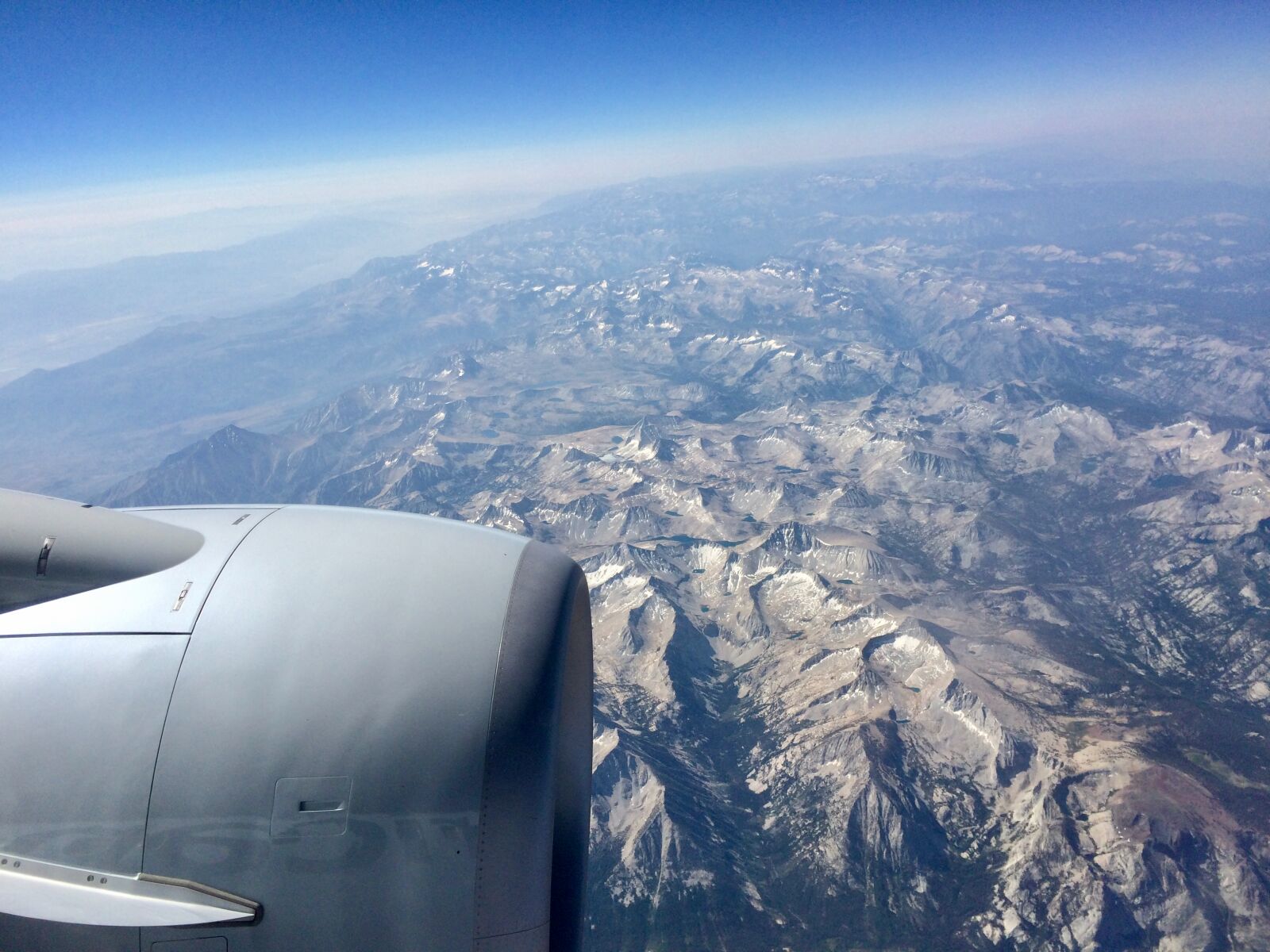 iPhone 5s back camera 4.15mm f/2.2 sample photo. Airplane photography
