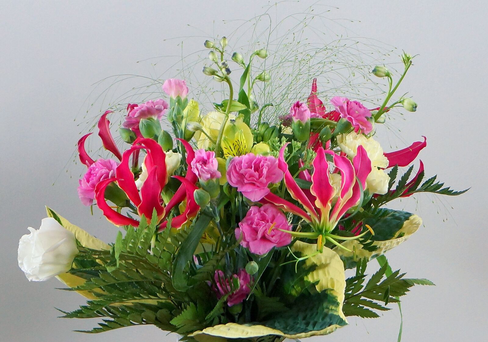 Sony SLT-A65 (SLT-A65V) sample photo. Bouquet, flowers, composition photography