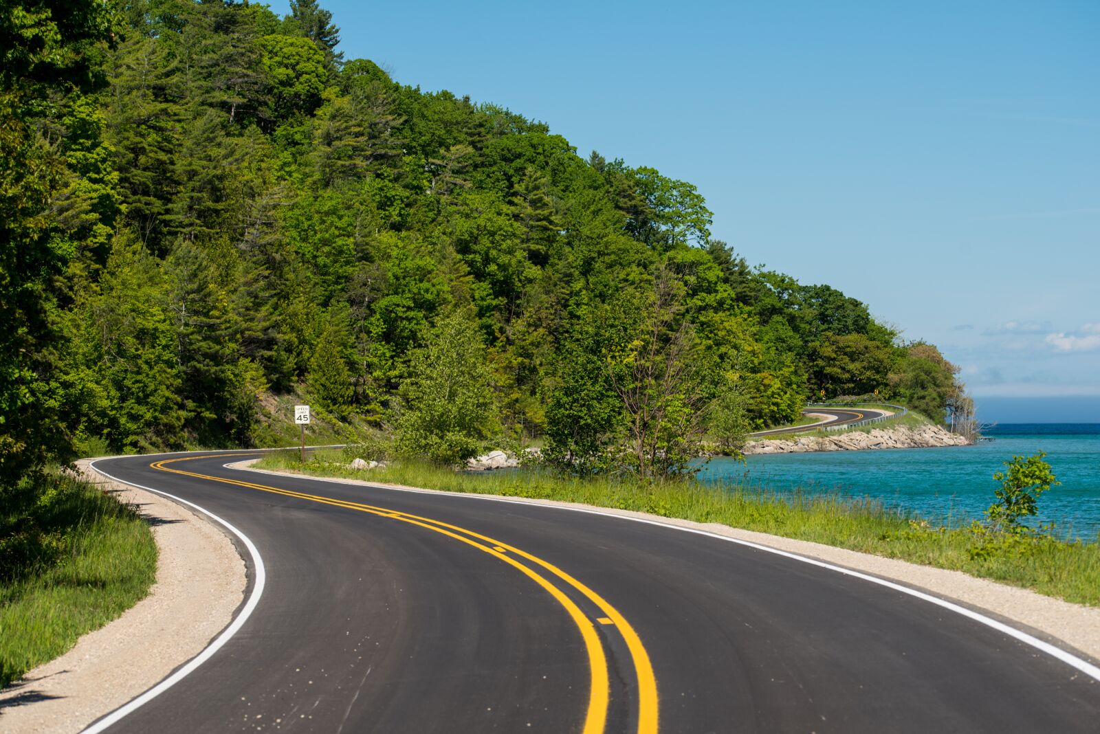 Nikon D810 sample photo. Winding road, road, scenery photography