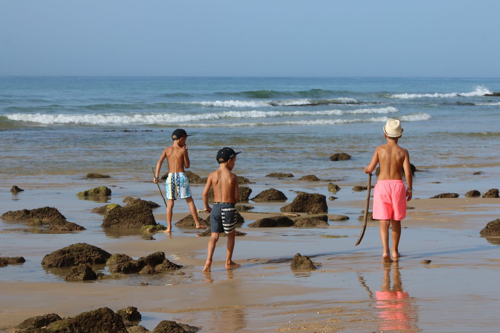 Canon EF 75-300mm f/4-5.6 USM sample photo. Explorers, mar, children playing photography