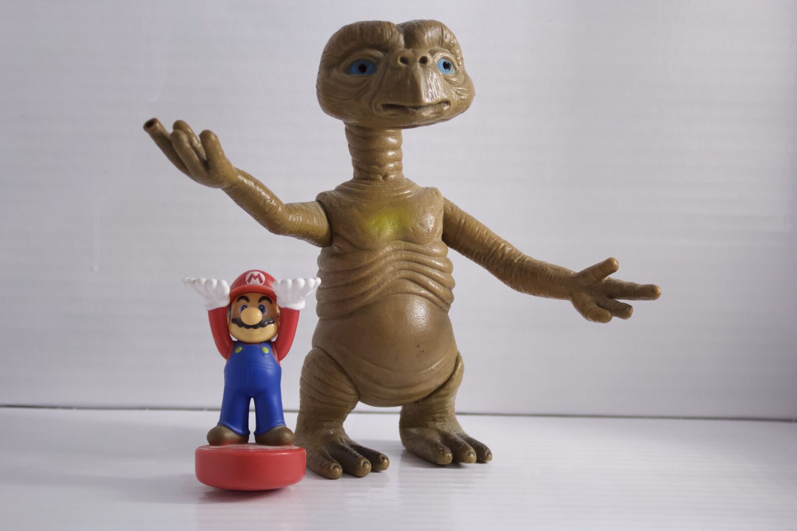 Canon EOS 600D (Rebel EOS T3i / EOS Kiss X5) sample photo. Toys, et, mario toy photography