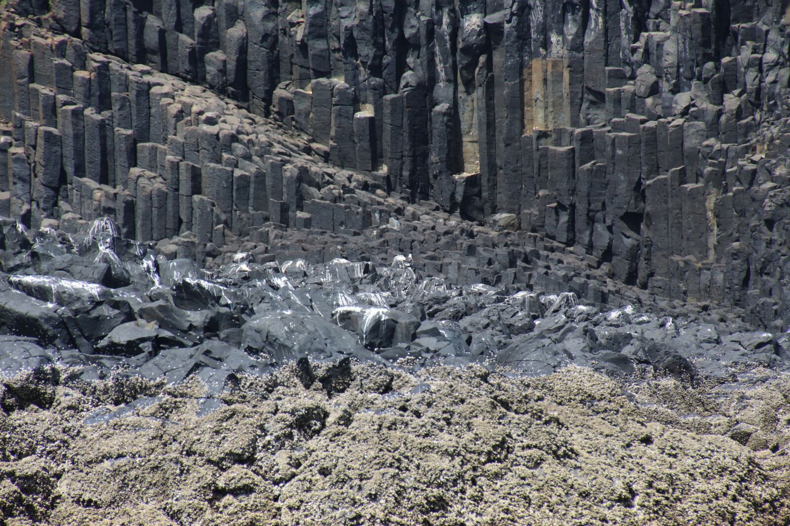 Canon EOS 700D (EOS Rebel T5i / EOS Kiss X7i) sample photo. Special terrain, basalt, volcanic photography