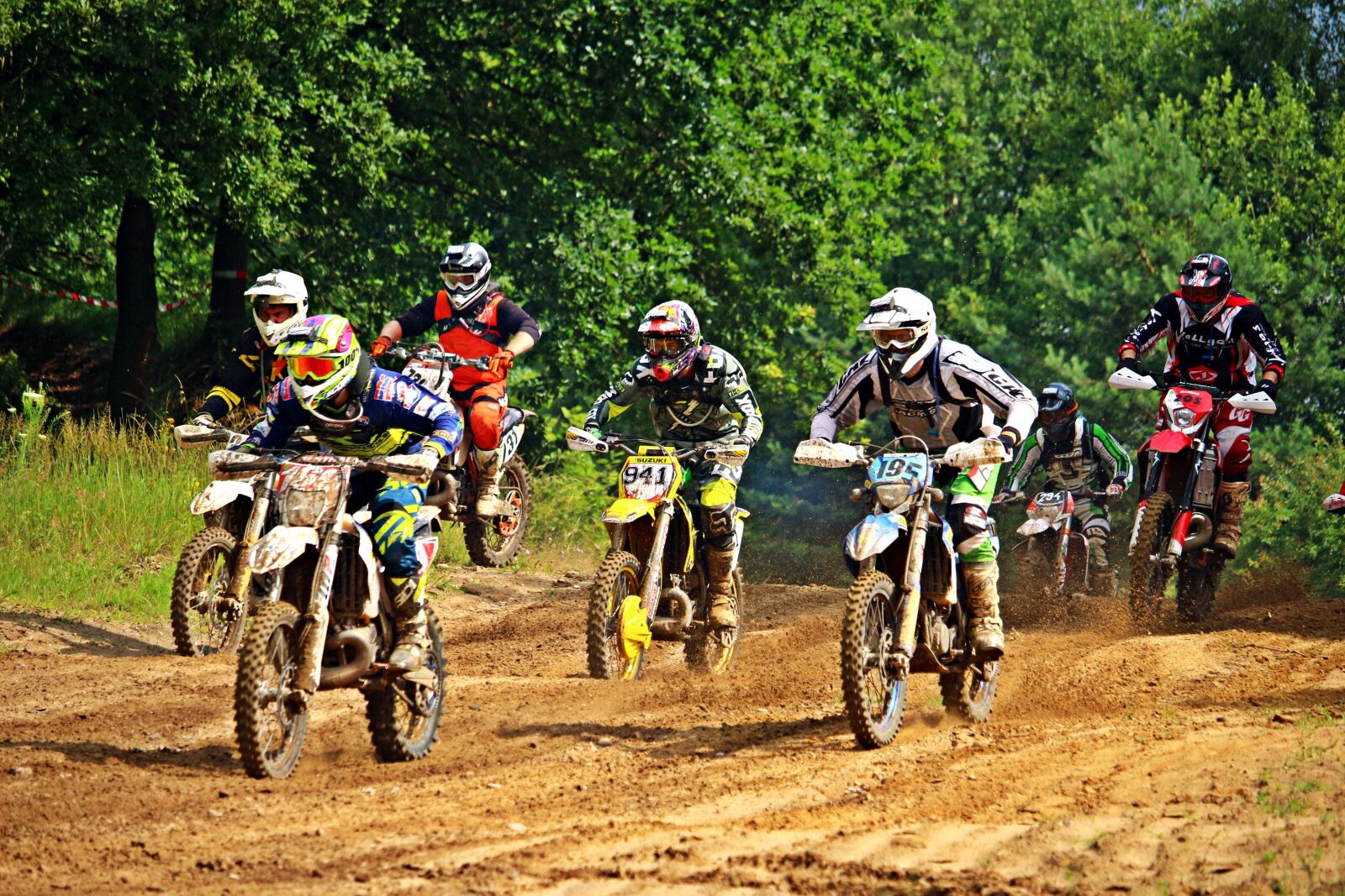 Canon EOS 100D (EOS Rebel SL1 / EOS Kiss X7) sample photo. Motorcycle, sport, motocross photography