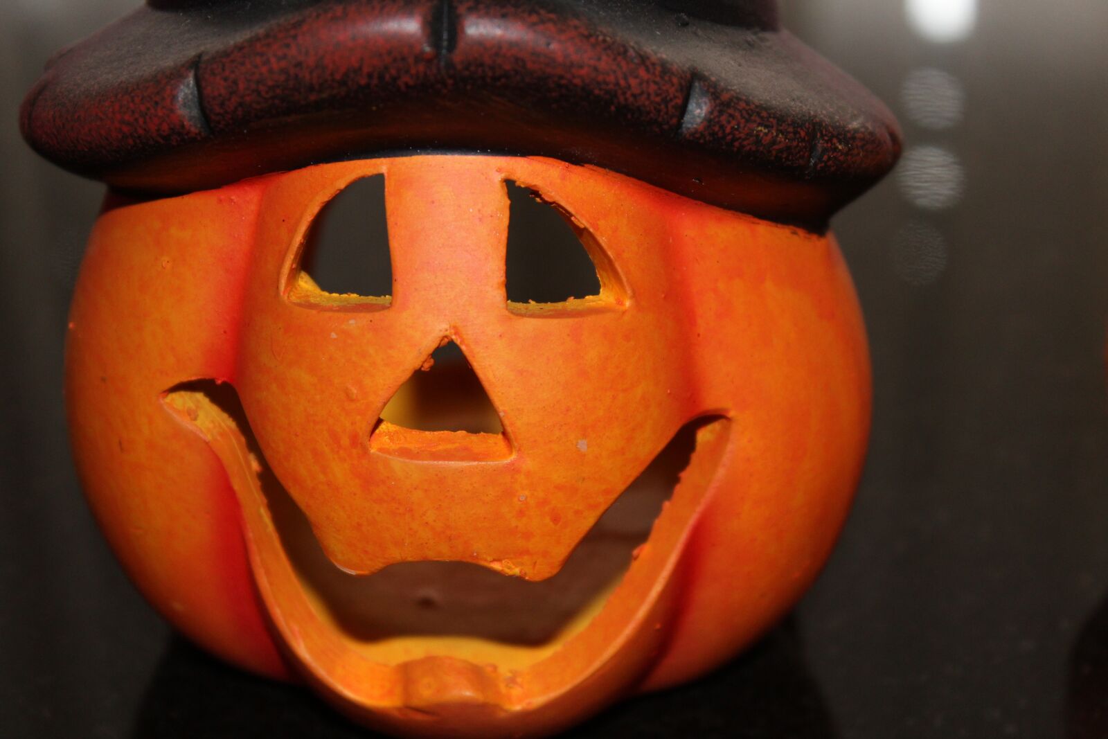 Canon EOS 1200D (EOS Rebel T5 / EOS Kiss X70 / EOS Hi) sample photo. Pumpkin, halloween, figure photography