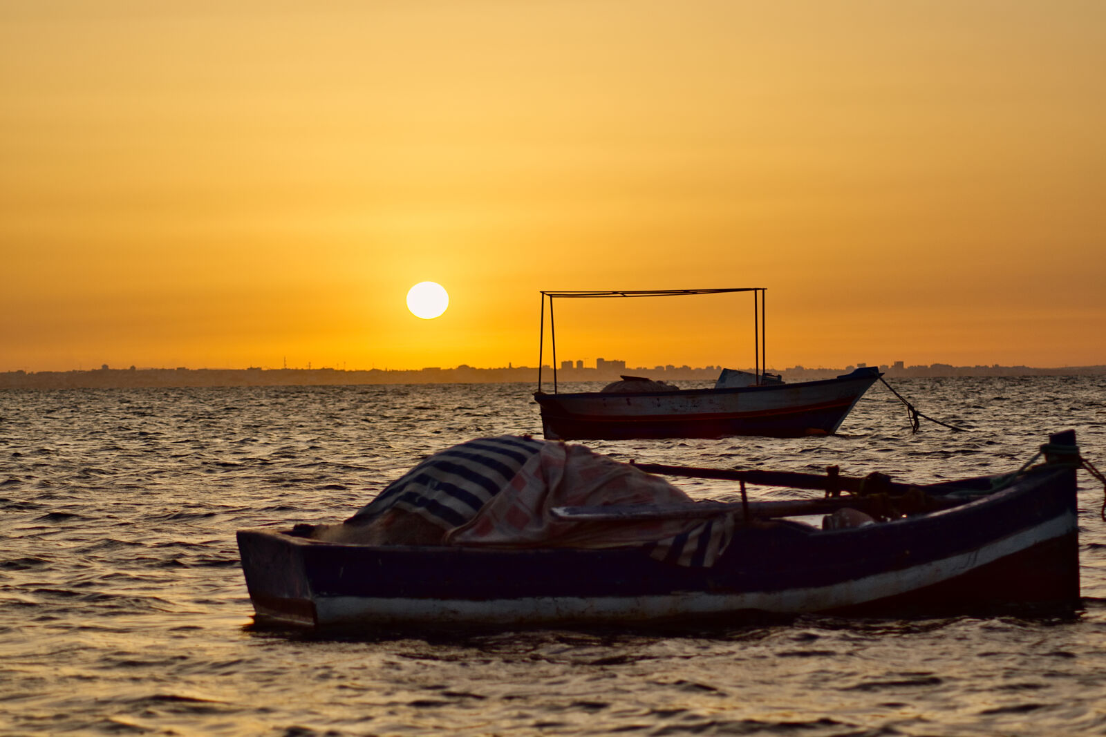 Nikon D5500 sample photo. Boats, golden, sun photography