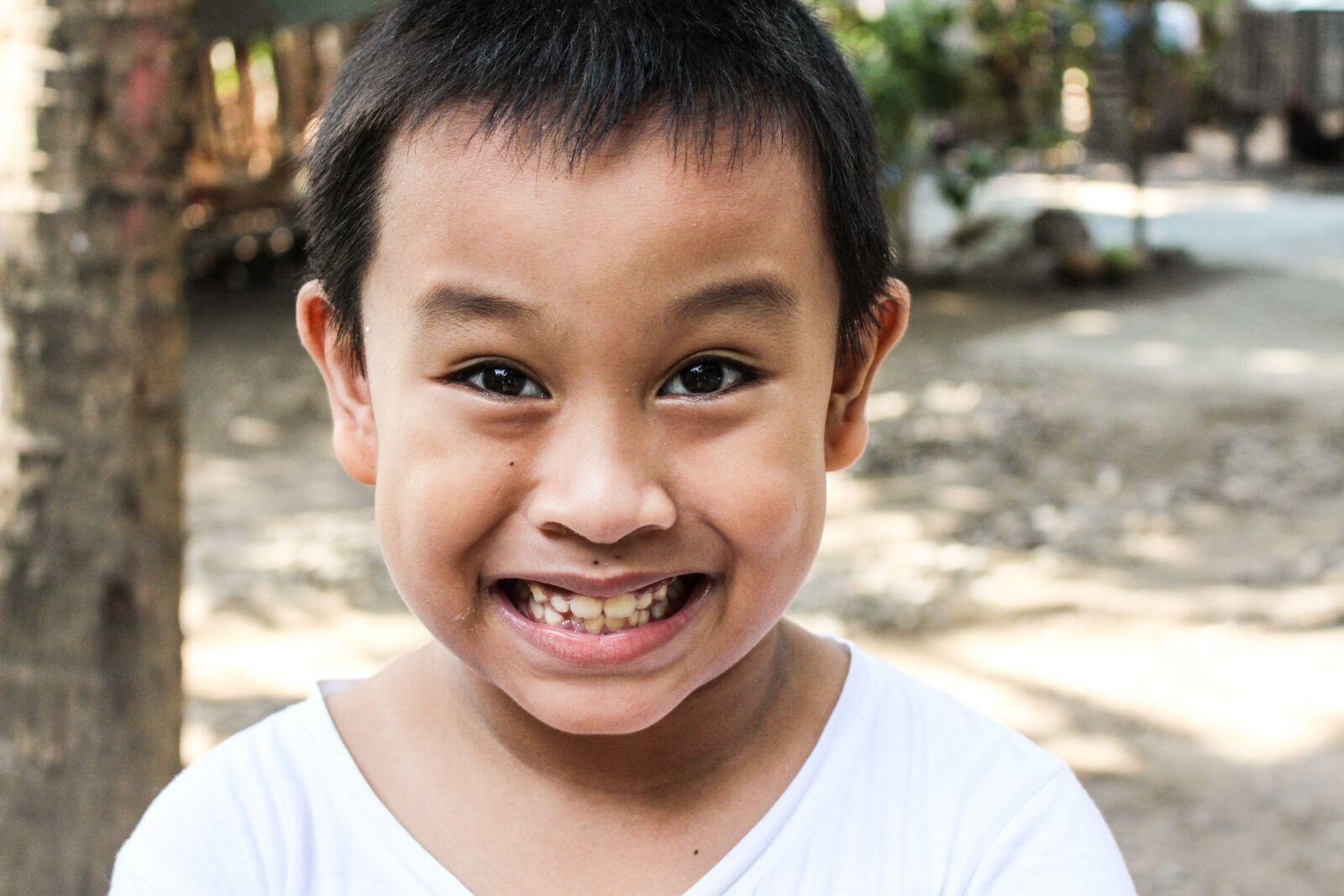 Canon EOS 700D (EOS Rebel T5i / EOS Kiss X7i) sample photo. Kids, face, smile photography