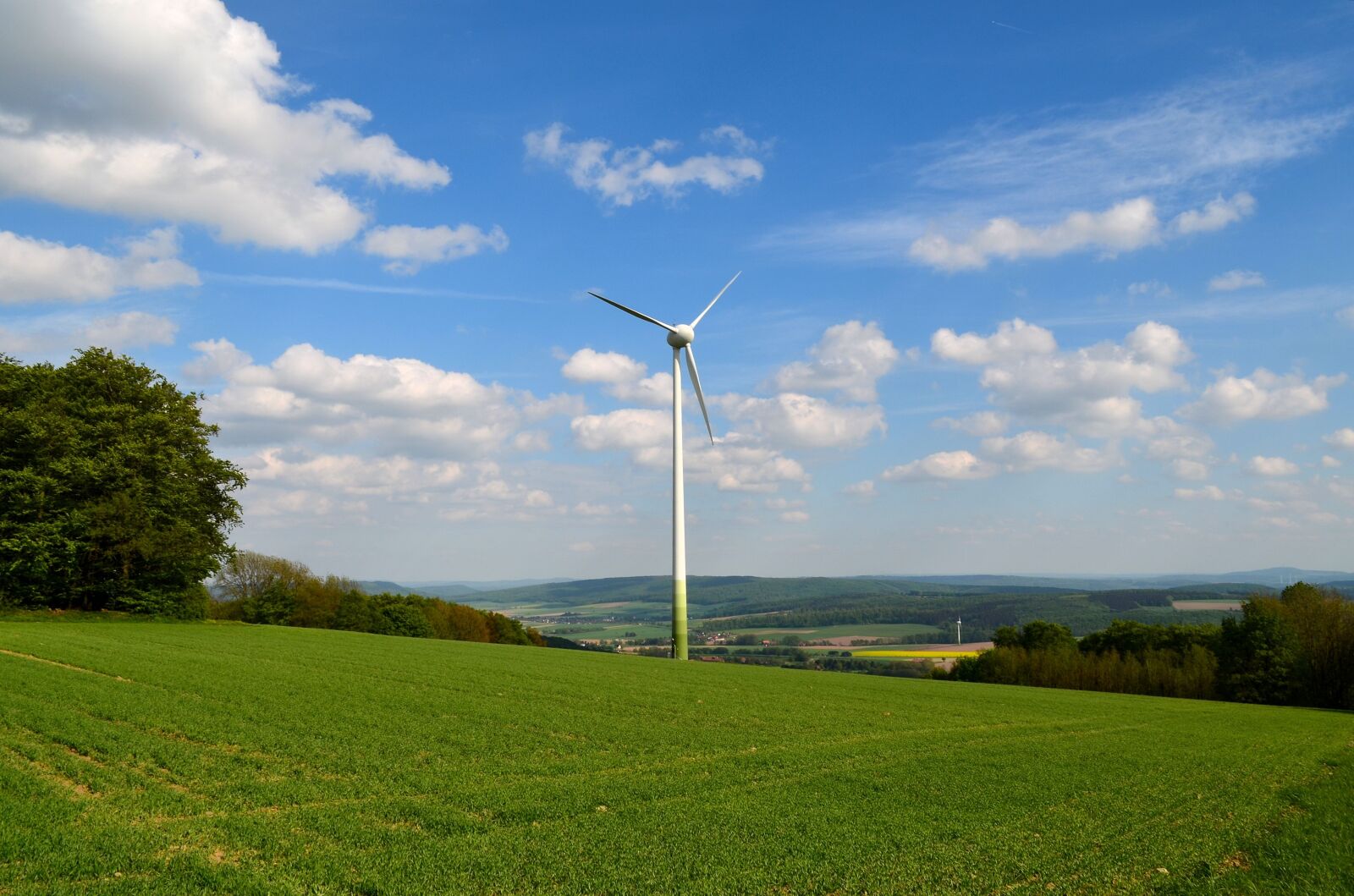 Nikon D5100 sample photo. Pinwheel, wind energy, zerspargelung photography