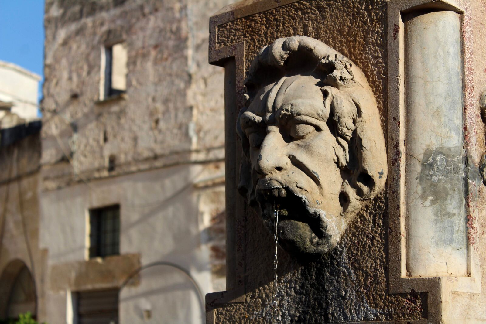 Canon EOS 1300D (EOS Rebel T6 / EOS Kiss X80) sample photo. Fontana, statue, sculpture photography