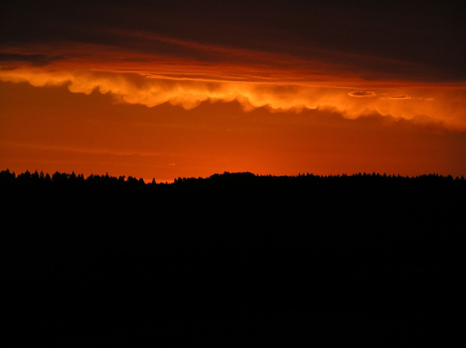 Olympus C765UZ sample photo. Sunset, dusk, dawn photography