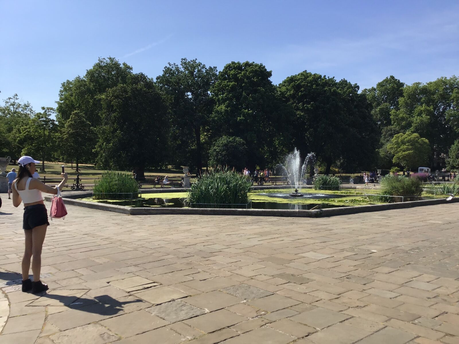Apple iPad (6th generation) sample photo. Kensington, hyde park, london photography