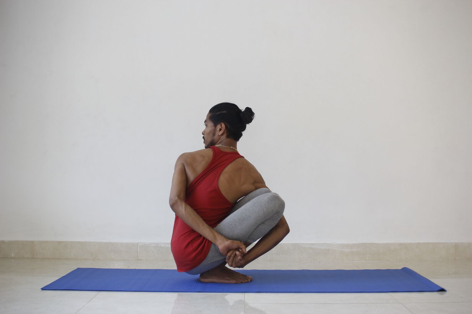 Canon EOS 60D sample photo. Yoga, yogi, male photography